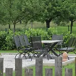 Gutshof Bartl 1 Apartment
