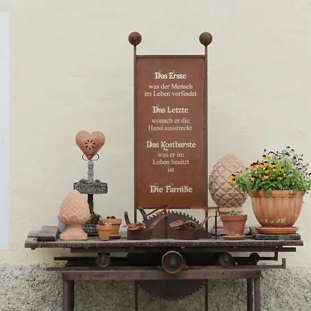 Gutshof Bartl 1 Klagenfurt am Woerthersee